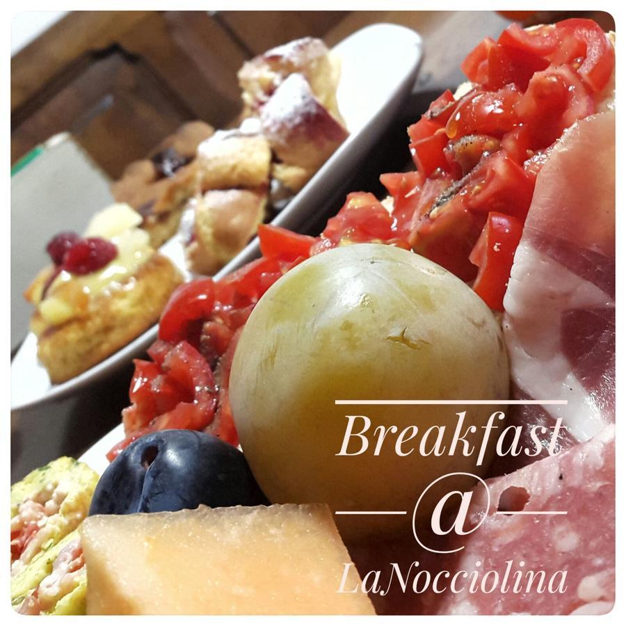 Agriturismo La Nocciolina Venturina Terme Luaran gambar